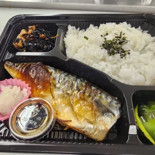 grilled fish, seafood, grilled seafood, fish, food