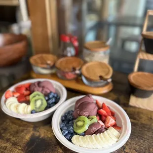 Acai Bowl before toppings!