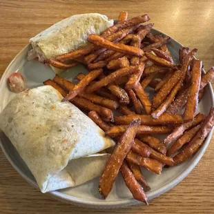 Chicken wrap &amp; well cooked sweet potato fries  yum!