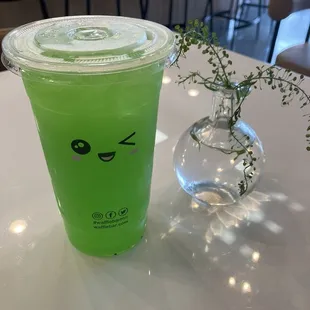 Fruit tea kiwi