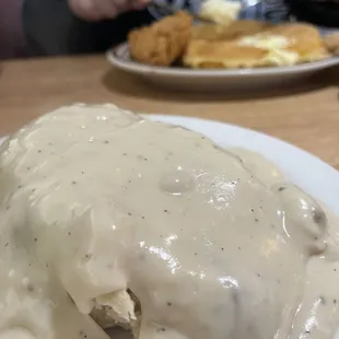 Biscuits and gravy /half order