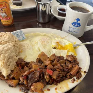 Amazing friendly service. First timer and the chorizo sausage platter is a hit!