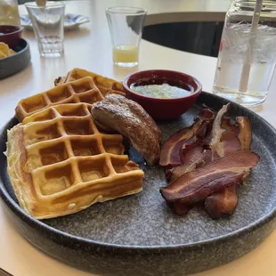 Waffle with Meat