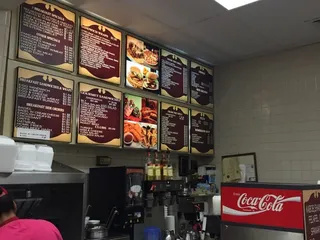 New Yorker Deli