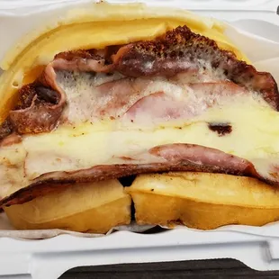 Croquet Monsieur Sandwich.   NOTE: The menu picture has apple slices, description does not.  Expect the latter...