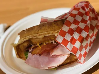Waffles Cafe