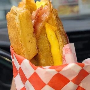 Breakfast Sandwich with Hash Brown