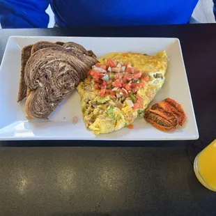 Southwest omelet with rye toast