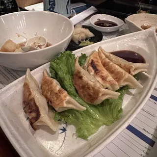 Gyoza