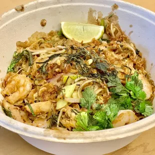 48. chicken pad thai