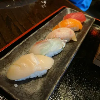 Nigiri Sushi