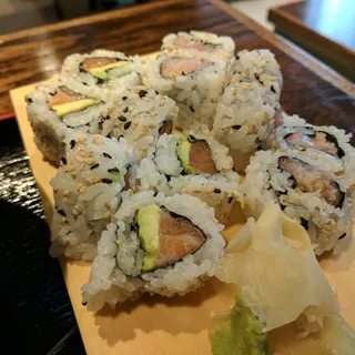 Crunchy Yellowtail Roll