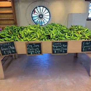 Types of green chile.