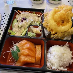 Salmon sashimi &amp; tempura Bento Box