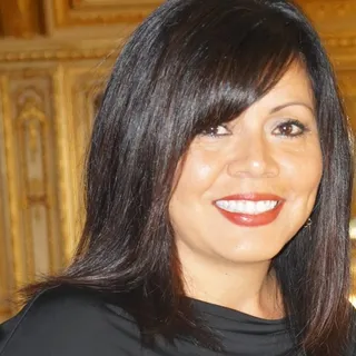 Liz M.