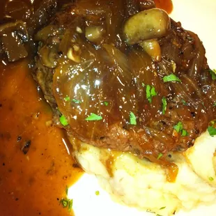 Salisbury Steak with Mushroom Gravy and Fresh Smashed Potatoes. #wagongrill