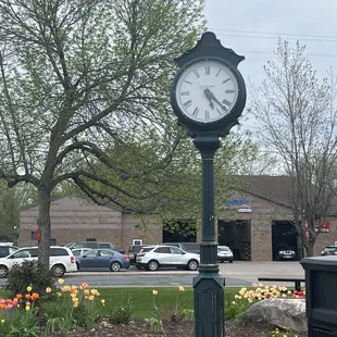 Just look for the triangle park &amp; this clock!