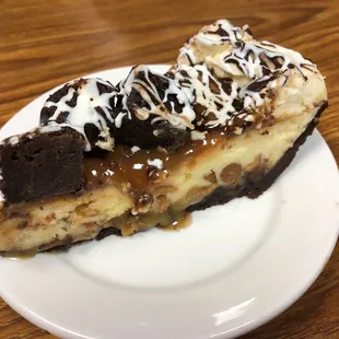 Snickers pie