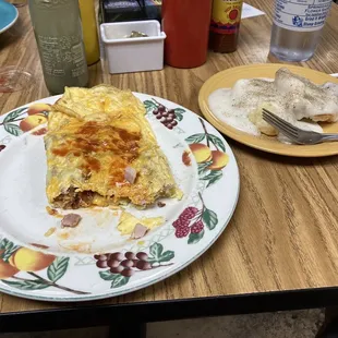Meat lovers omelet