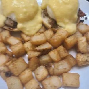 Eggs Benedict with sausage! I will be back!