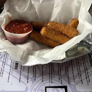 Mozzarella sticks