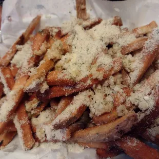 Garlic fries
