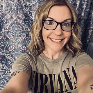 Sarah F.
