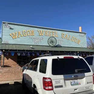 This saloon was established in 1937.