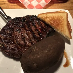 $29.99 rib-eye Special.  Very tender, juicy, and perfectly cooked steak.  Only complaint is that it was a little salty.