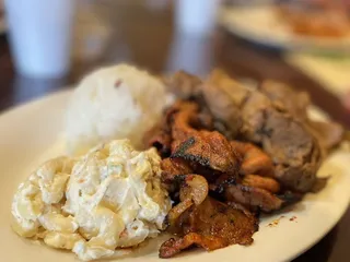 Da Luau Hawaiian Grill