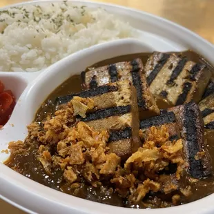 Grilled Tofu "Cha-shu" Curry