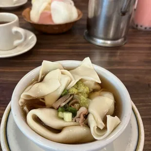 Won ton soup