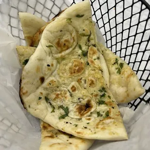 Garlic naan