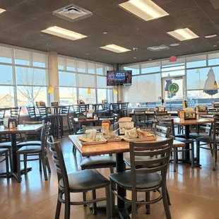 When a restaurant is empty, there's a reason!