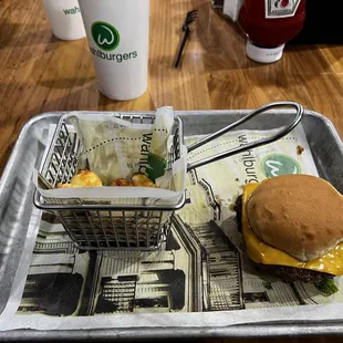 Pauls Fave Burger with Cheese Curds