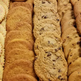 a variety of cookies