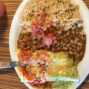 Fish tacos with red and green sauces, white beans and brown rice!