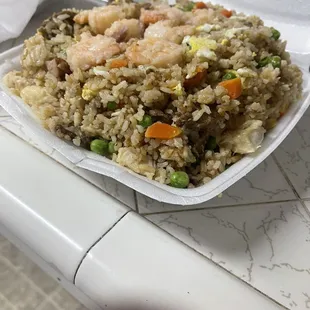 Side views of the house fried rice portions! Huge!