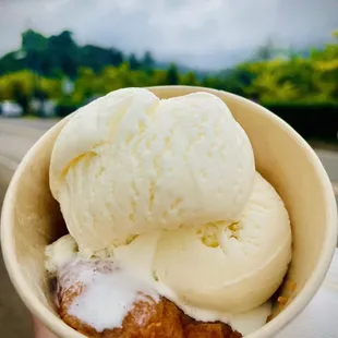 Sweet Lady of Waiāhole - warm Kulolo and Haupia ice cream. Get this!!!