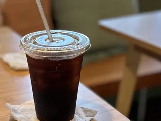 HI Pie Bakery + Cafe