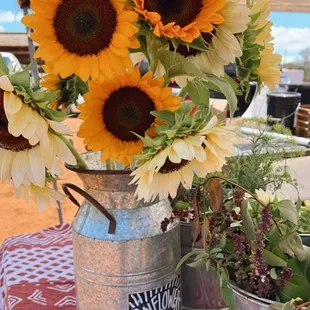 a bunch of sunflowers