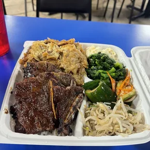 Kalbi Combo with kalbi and meat jun