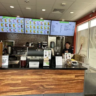 Freshly ground Coffee and Bubble drinks