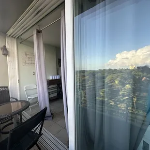 Balcony ocean view 7th floor