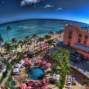 Royal Hawaiian Hotel behind the shopping malls, one of the oldest hotel in Hawaii