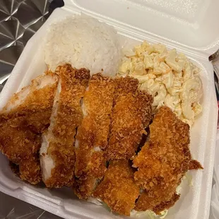 Chicken Katsu Plate comes with a drink.