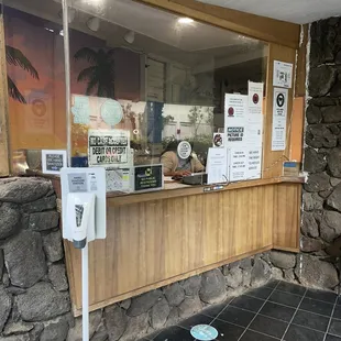 This is the welcome desk- awful