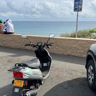 Moped at viewpoint 8 mins drive from renting location