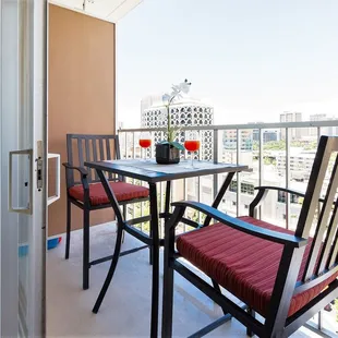 Beachcomber private patio with view