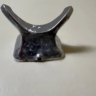 Scratched/rusted room finishes all around